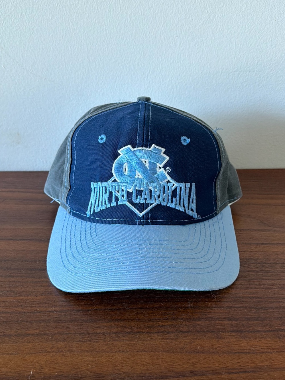 The Game North Carolina Tar Heels Snapback Hat Colorblock Green Underbill VTG